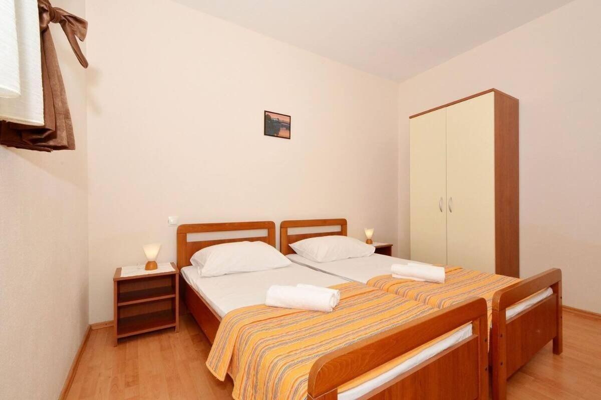 Apartments Sima Trogir Exterior foto